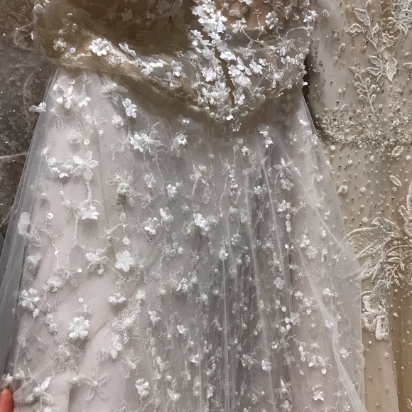 Berta MUSE Barcelona Bridal Gown - Demi - Picture 5 of 8